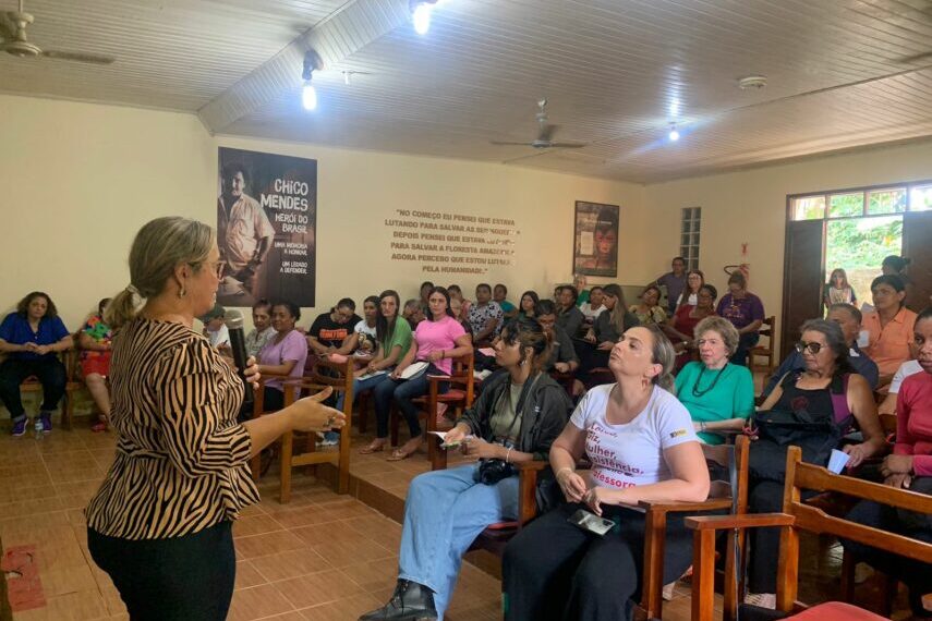 Programa REM participa do Fórum de Desenvolvimento das Mulheres do Alto Acre