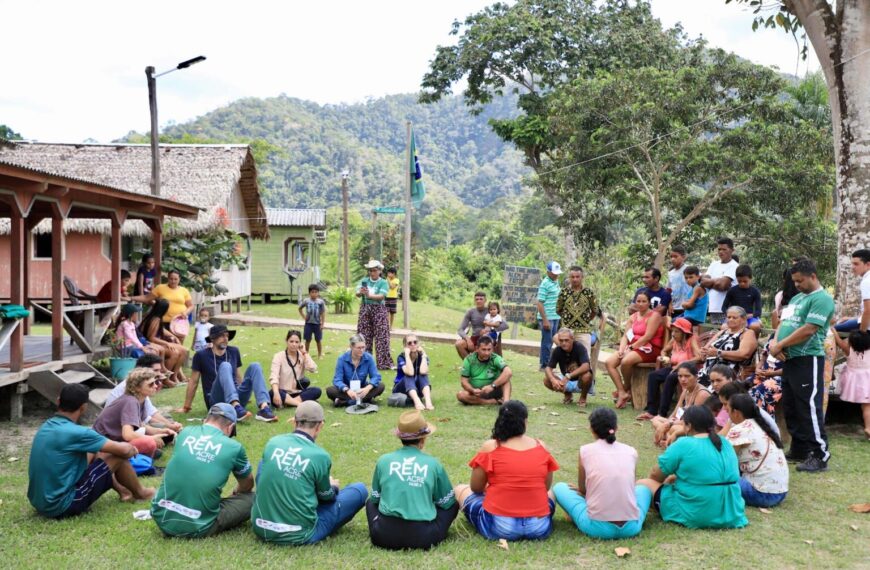 Na Serra do Divisor, parceiros internacionais do Acre monitoram investimentos ambientais no turismo de base comunitária