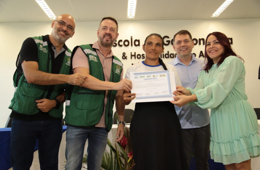 Governo entrega certificados do Curso de Gastronomia e promove Mostra Gastronômica Regional de Baixo Carbono￼