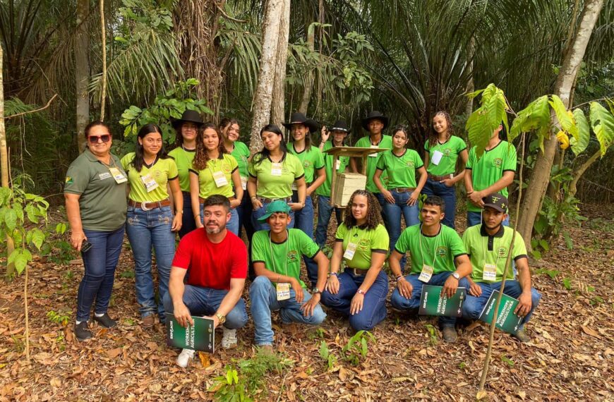 Estado promove ciclo de palestras sobre a cadeia produtiva do mel